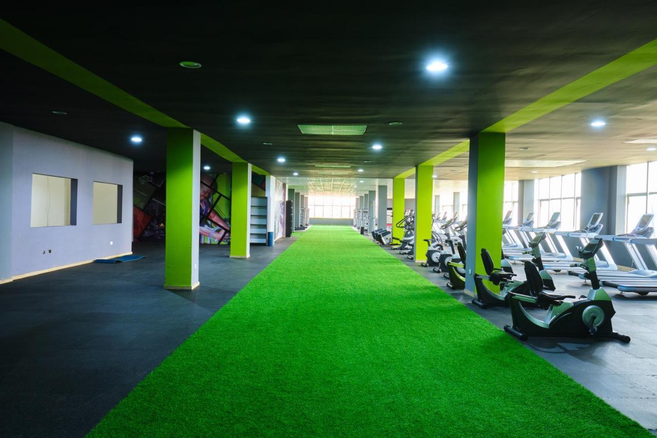 Legon City Mall Short Stay Apartments For Business And Vacation - East Legon 아크라 외부 사진