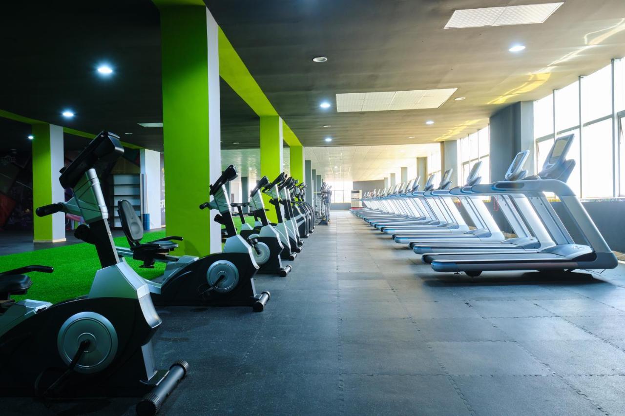 Legon City Mall Short Stay Apartments For Business And Vacation - East Legon 아크라 외부 사진