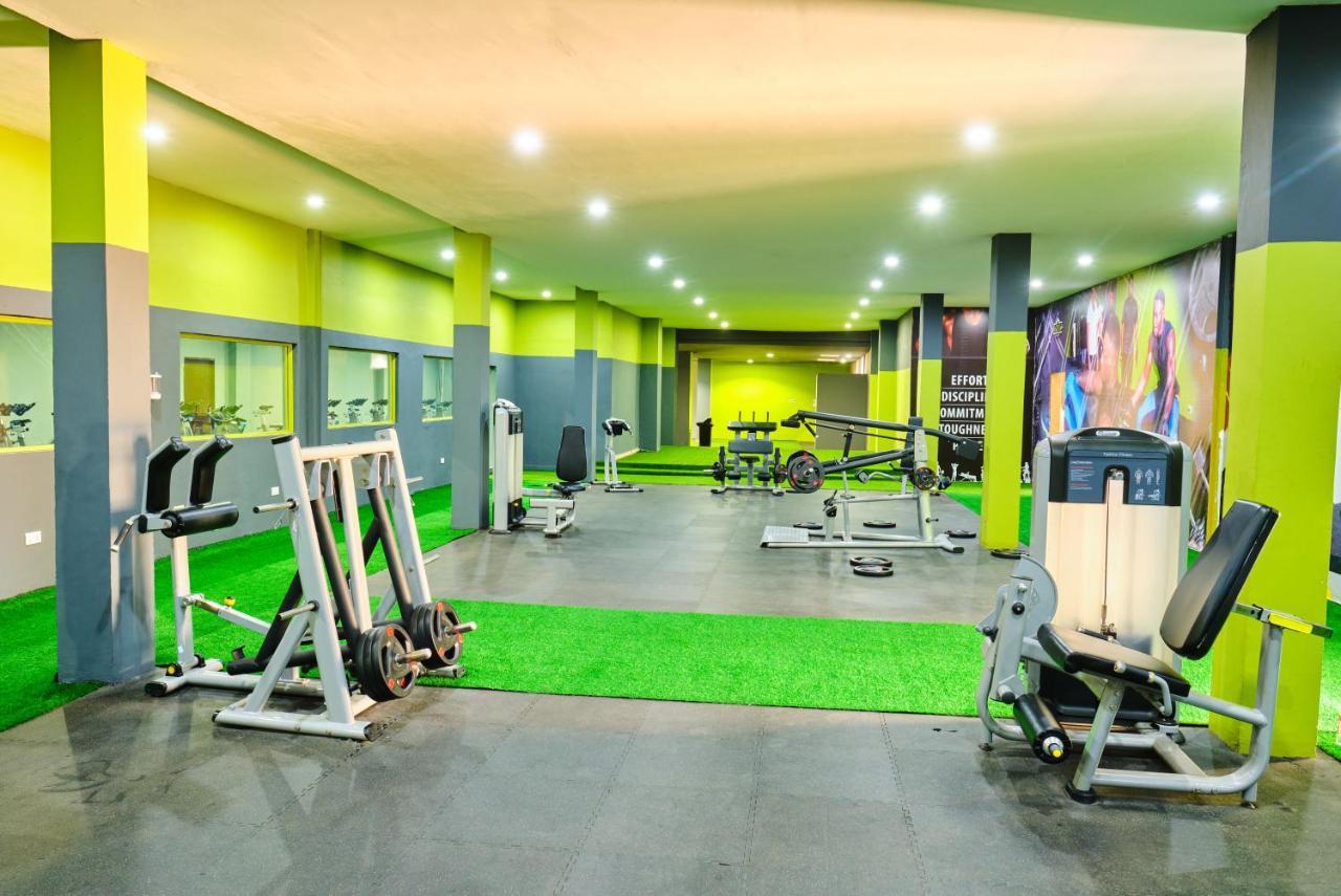 Legon City Mall Short Stay Apartments For Business And Vacation - East Legon 아크라 외부 사진
