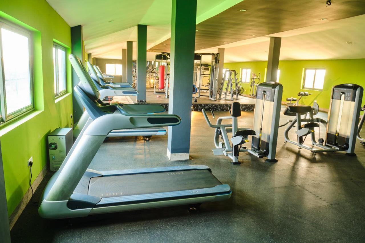 Legon City Mall Short Stay Apartments For Business And Vacation - East Legon 아크라 외부 사진