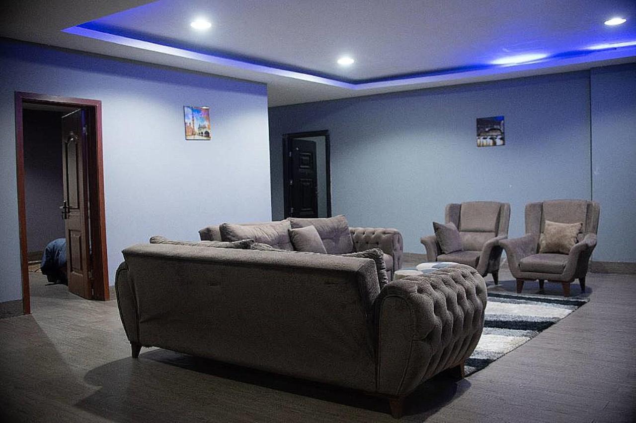 Legon City Mall Short Stay Apartments For Business And Vacation - East Legon 아크라 외부 사진