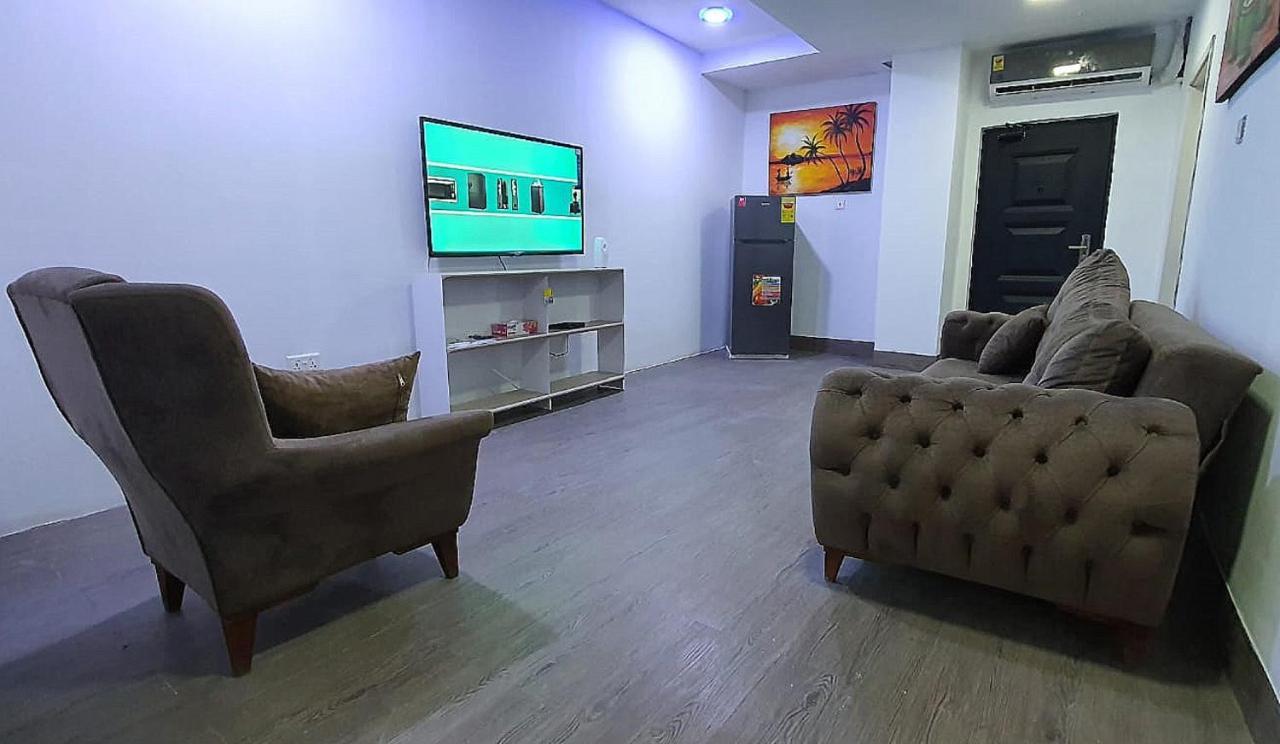 Legon City Mall Short Stay Apartments For Business And Vacation - East Legon 아크라 외부 사진
