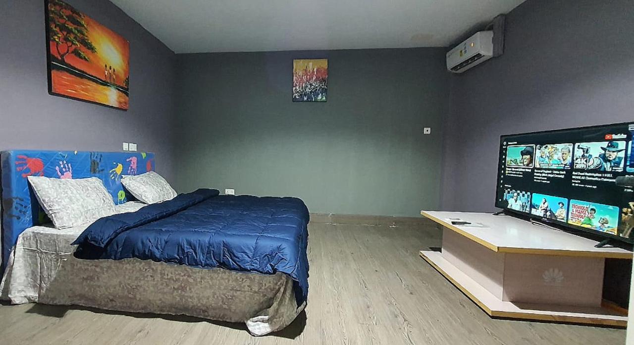 Legon City Mall Short Stay Apartments For Business And Vacation - East Legon 아크라 외부 사진