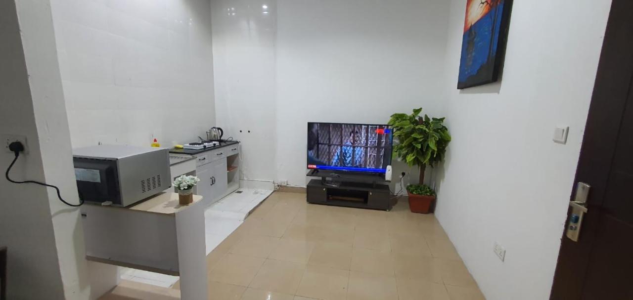 Legon City Mall Short Stay Apartments For Business And Vacation - East Legon 아크라 외부 사진